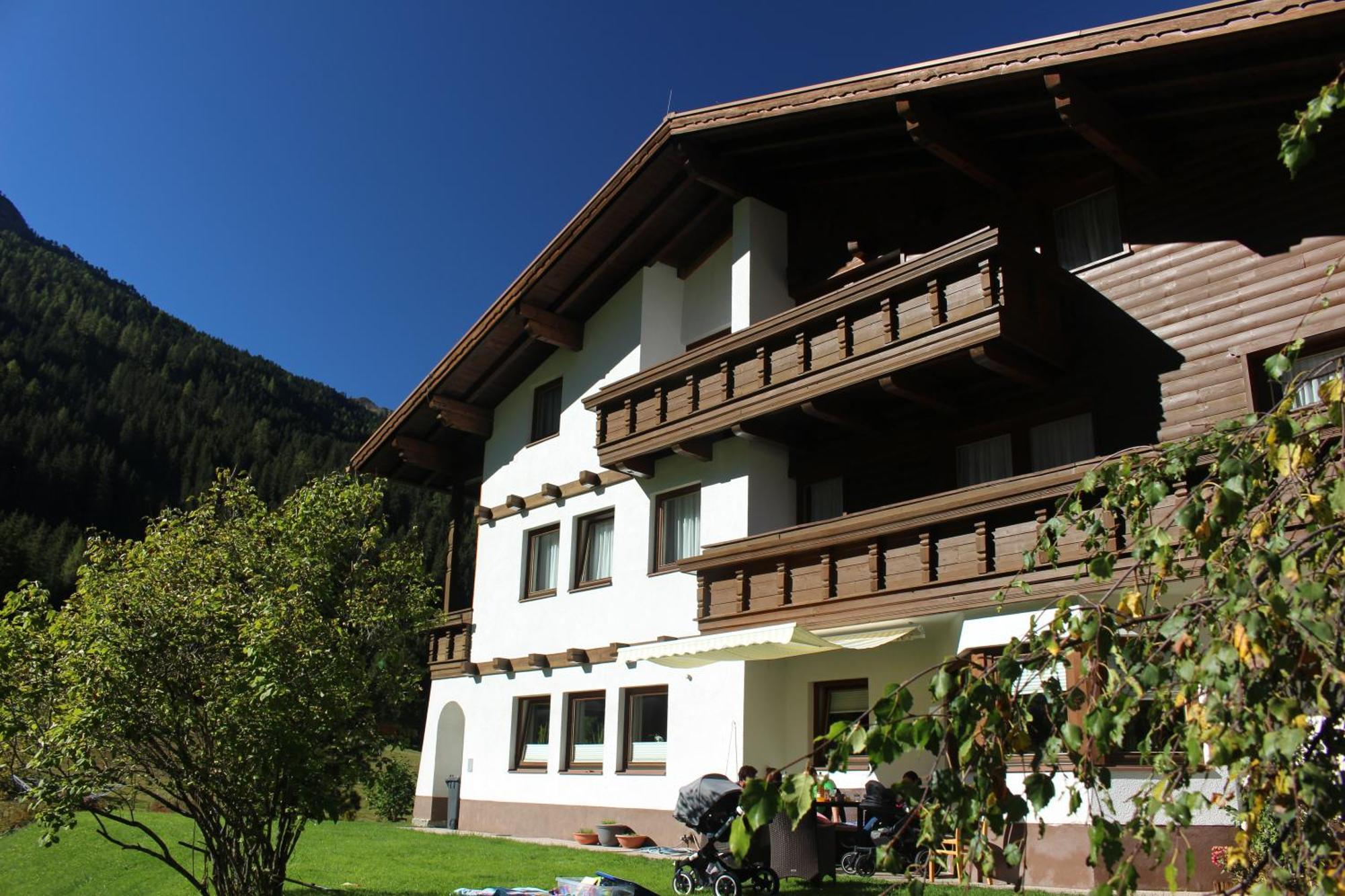 Haus Astoria Apartment Sankt Leonhard im Pitztal Ngoại thất bức ảnh