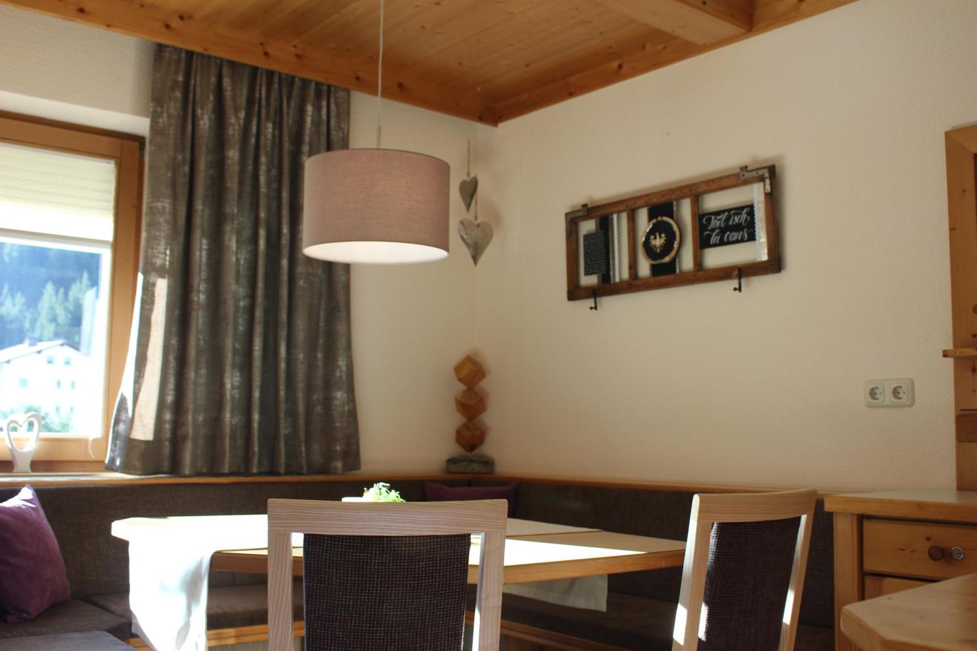 Haus Astoria Apartment Sankt Leonhard im Pitztal Ngoại thất bức ảnh